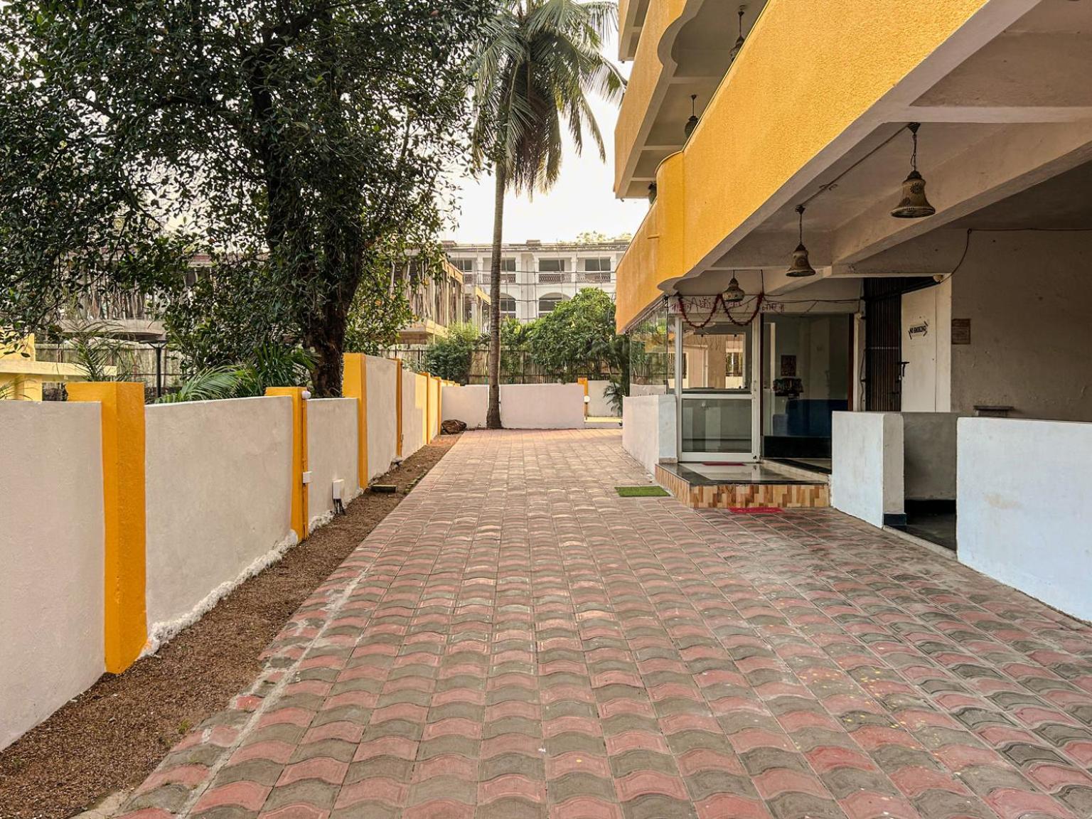 فندق La Costa Residency أنجونا المظهر الخارجي الصورة