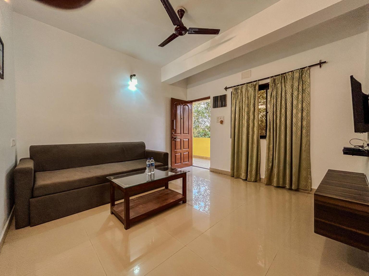 فندق La Costa Residency أنجونا المظهر الخارجي الصورة