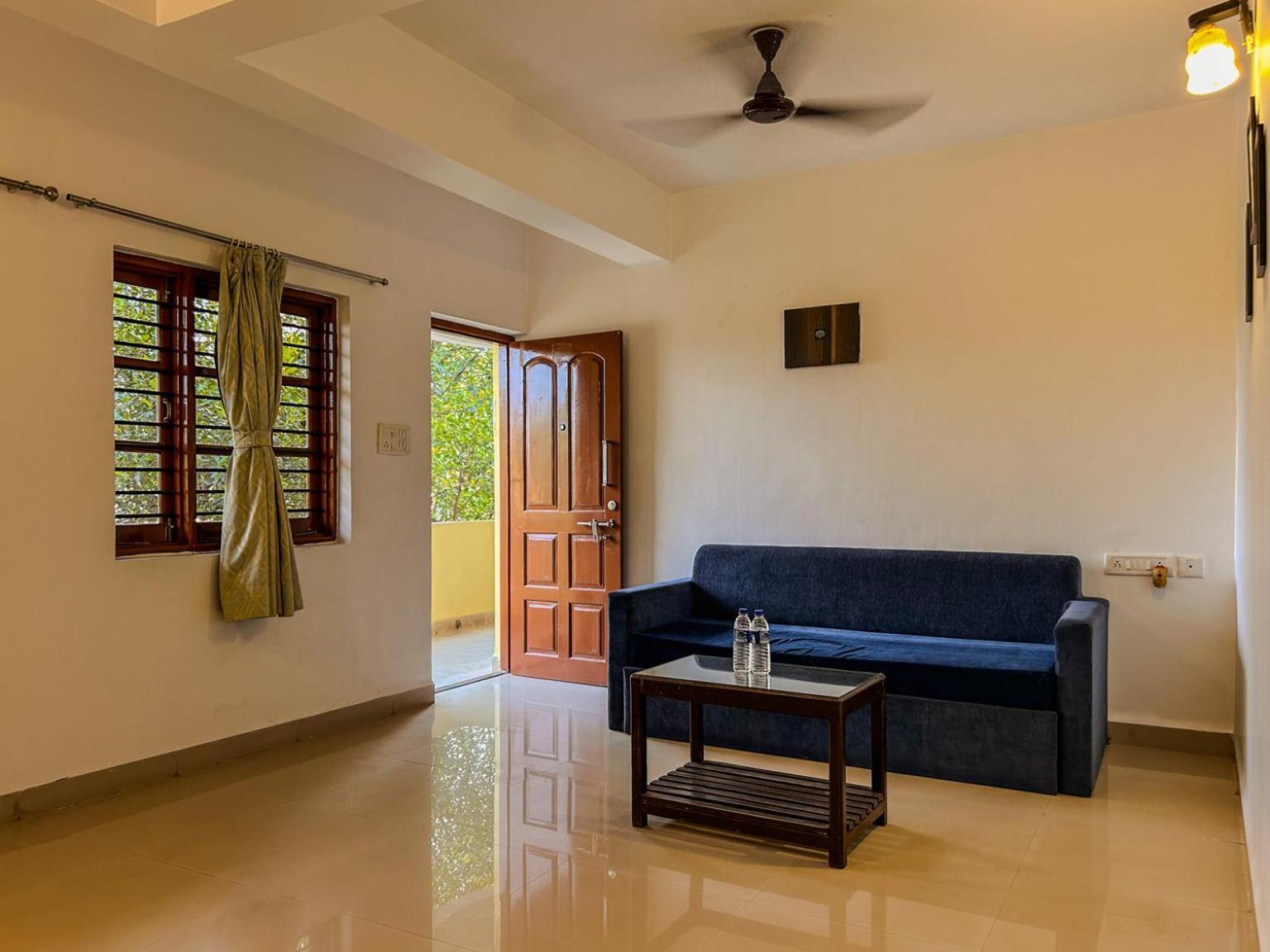 فندق La Costa Residency أنجونا المظهر الخارجي الصورة